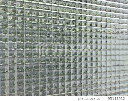 煙熏玻璃。防止內部被看到的材料。 95153912