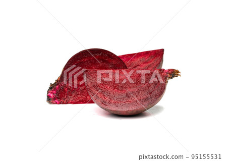 Beetroot Slice Isolated 95155531