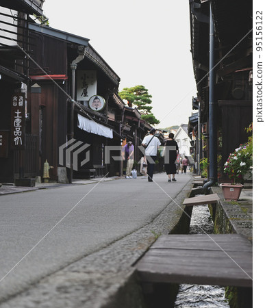 飛Tak高山 95156122
