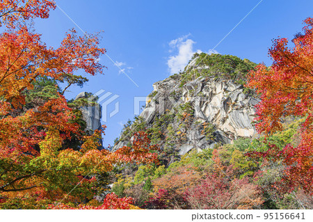 Shosenkyo Gyoen Shosenkyo Kakuen Peak Yume no Matsushima Autumn leaves Mountains 95156641