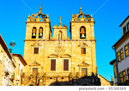 Church sunset Braga Portugal 95160369