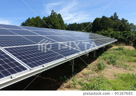 Solar power plant with solar panels Solar power plant with solar panels 95167685