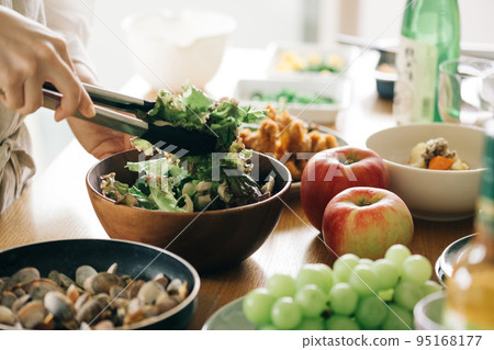 Home party/homemade food image 95168177
