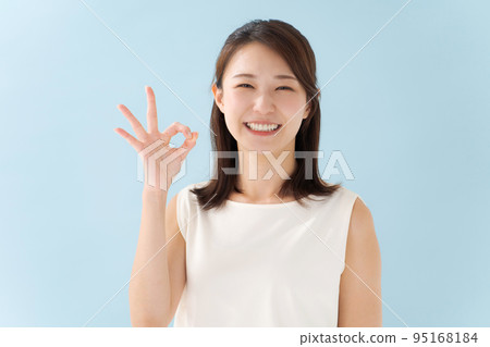 30多歲女人的肖像 95168184