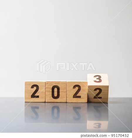 hand flip 2022 to 2023 block. goal, Resolution, strategy, plan,, motivation, reboot, forecast, change, countdown and New Year holiday concepts hand flip 2022 to 2023 block. goal, Resolution, strategy, plan,, motivation, reboot, forecast, change, countdown and New Year holiday concepts 95170432