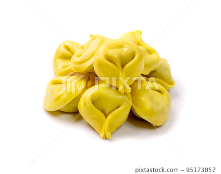 Tortellini, Agnolotti, Cappelletti Isolated 95173057