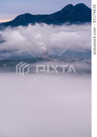 《Saitama Prefecture》 Chichibu Cityscape wrapped in a sea of clouds 《Saitama Prefecture》 Chichibu Cityscape wrapped in a sea of clouds 95174639