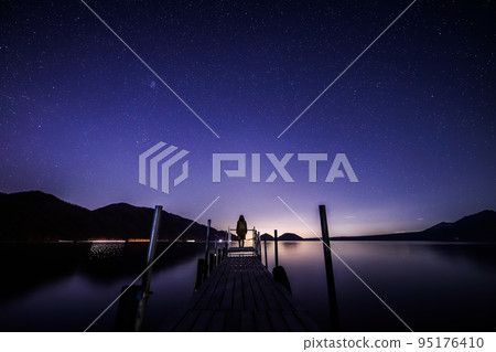 Lake Shikotsu Pier Girl's Wish 95176410