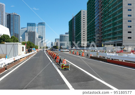 春海五丁目西區再開發（舊奧運村舊址維護） 95180577