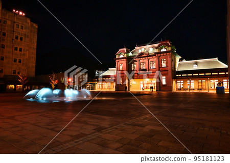 JR門司港站(夜間) JR門司港站(夜間) 95181123