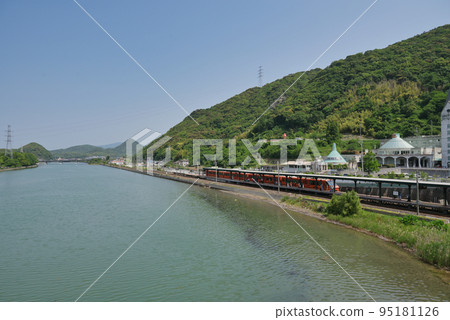 惠斯十博世站（Haiki瀨戶和站台） 95181126