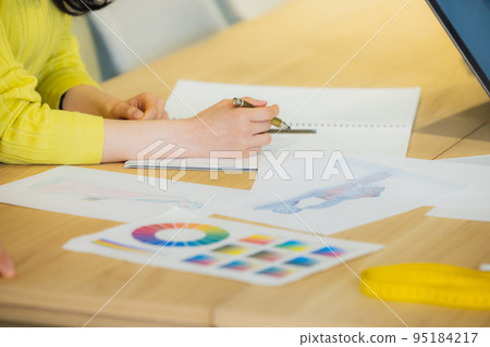 服裝設計公司 服裝設計公司 95184217