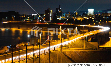 日立夜景壟斷 95185089