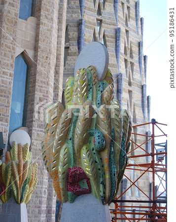 [Spain] Sagrada Familia Fruit objects at the top of the tower (Barcelona) 95186431