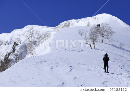 雪山攀登東美嶺 95188112