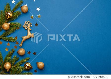 White light box with text. Christmas flatlay 95190890