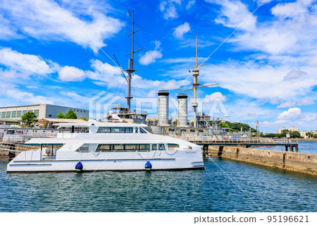 Mikasa Pier (Sarushima Ferry Boarding Point) in Yokosuka City, Kanagawa Prefecture 95196621