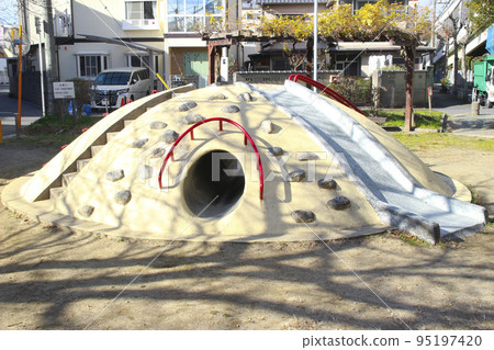 Concrete compound playground equipment 95197420