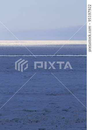 北海道斜裡 鄂霍次克海的流冰 95197922