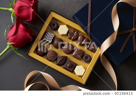 Valentine's Chocolate 95198413