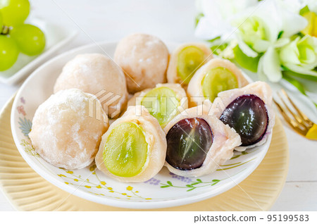 手工葡萄大福 手工葡萄大福 95199583