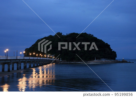 黎明時分的蒲郡市竹島公園 黎明時分的蒲郡市竹島公園 95199856