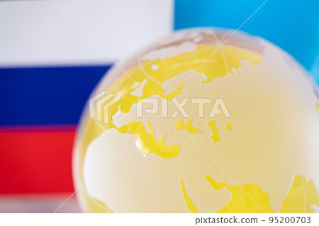 Globe, Ukrainian flag, Russian flag, Japan Globe, Ukrainian flag, Russian flag, Japan 95200703