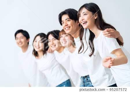 男女、Z世代朋友、大學生、合租 95207572