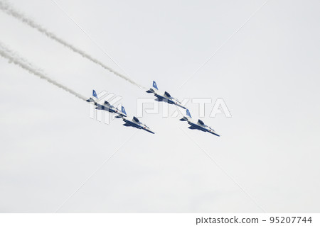 Air Festival Blue Impulse Flight Exhibition 95207744