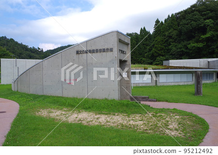 三部小豆原埋葬林公園內的建築物景觀 三部小豆原埋葬林公園內的建築物景觀 95212492