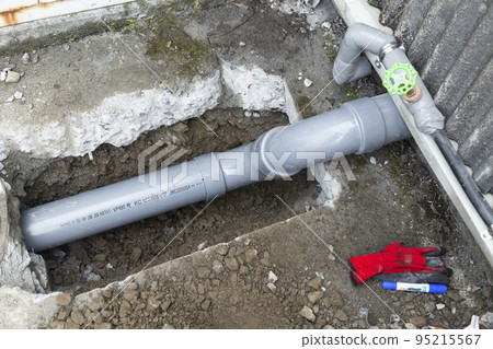 排水管維修工作 95215567