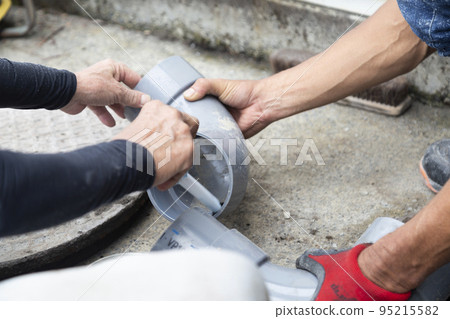 排水管維修工作 95215582