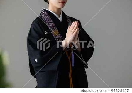Funeral image Japanese kesa kimono 95228197