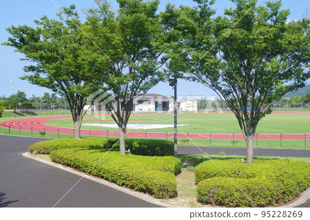出雲濱山公園的陸地軌道景觀 出雲濱山公園的陸地軌道景觀 95228269