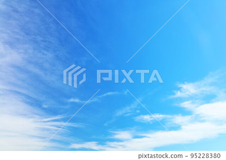 秋天天空和雲彩 95228380