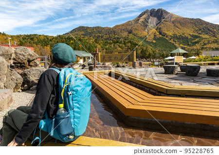 Marunuma Kogen in fine autumn, a footbath in the sky Marunuma Kogen in fine autumn, a footbath in the sky 95228765
