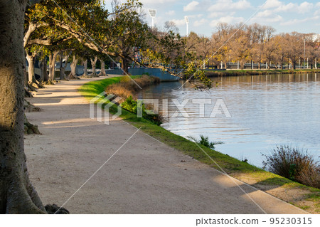Flinders Walk - Melbourne Flinders Walk - Melbourne 95230315