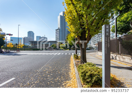 Fuyuzaka in Chiyoda Ward, Tokyo 95233737