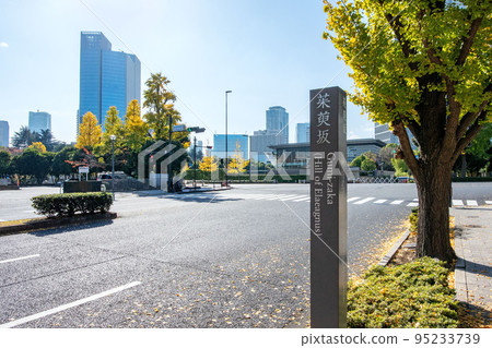 東京千代田區冬坂 95233739