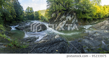 Guk Malyi (Little Guk) waterfall on Carpathian river Pistynka, Hutsulshchyna National Park, Ukraine 95233975