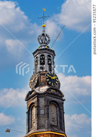 Amsterdam 95235877