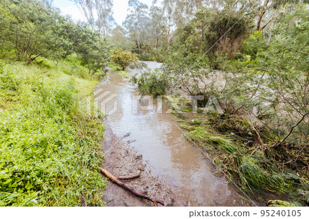 Melbourne Flood Emergency 2022 Melbourne Flood Emergency 2022 95240105