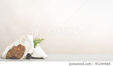 Empty table top with natural stones, tree bark and grass. copy space, template for product presentation Empty table top with natural stones, tree bark and grass. copy space, template for product presentation 95244988