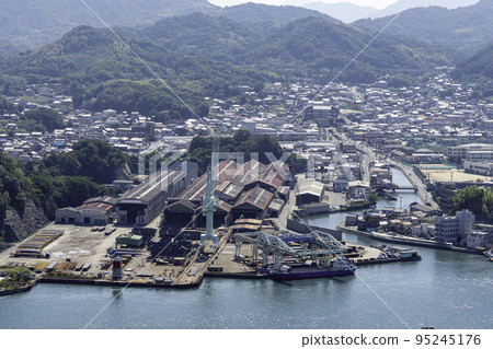 廣島縣尾道市向島JFE商事造船加工區街景 廣島縣尾道市向島JFE商事造船加工區街景 95245176