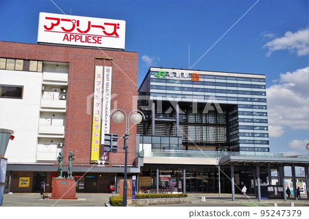 青森站站大樓申請和JR弘前站大樓 95247379