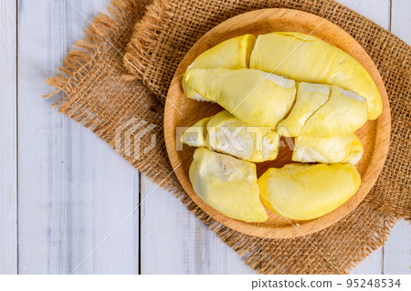 Top view of Long Laplae Durian on wood plate, Top view of Long Laplae Durian on wood plate, 95248534
