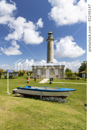 lighthouse called Phare de Richard in Aquitaine, France 95249147