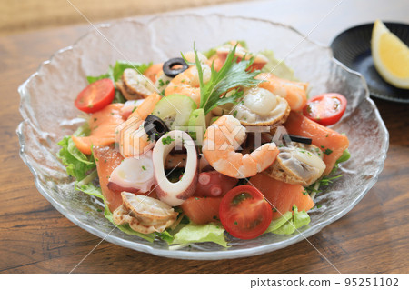 醃製海鮮沙拉 95251102