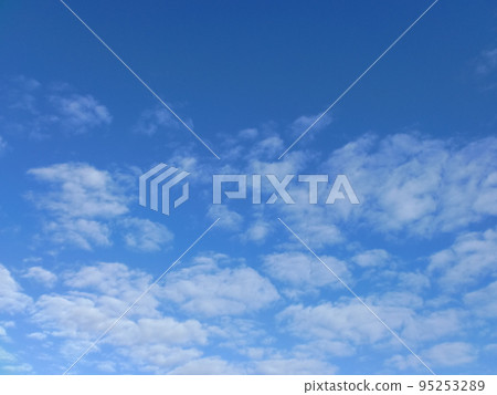 晴空雲 95253289
