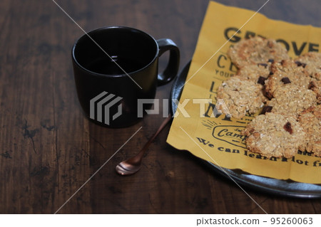 自製燕麥餅乾和咖啡 95260063